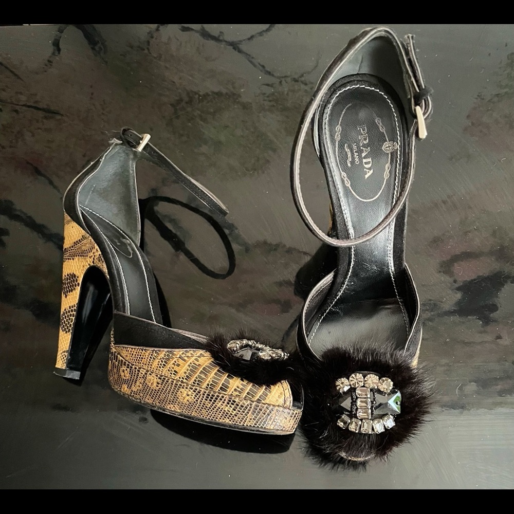 Prada size 36 multi color skin
